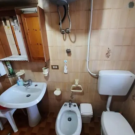 Cozy Apartment, Perfect Location! Scalea