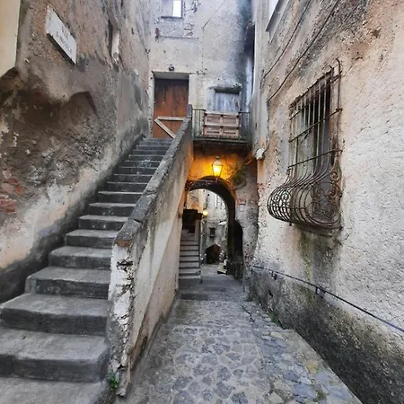 Cozy Apartment, Perfect Location! * Scalea