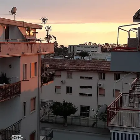 Cozy Apartment, Perfect Location! Apartment Scalea