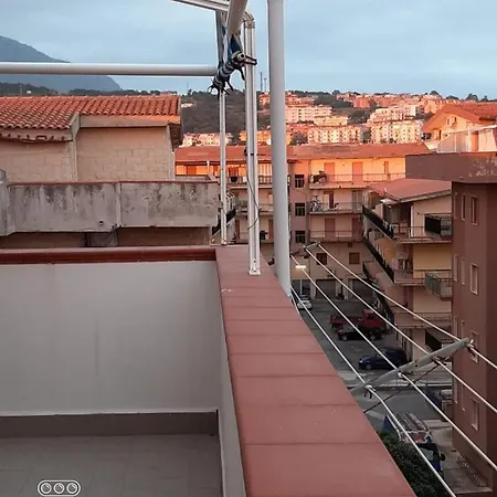公寓 Cozy Apartment, Perfect Location! *
