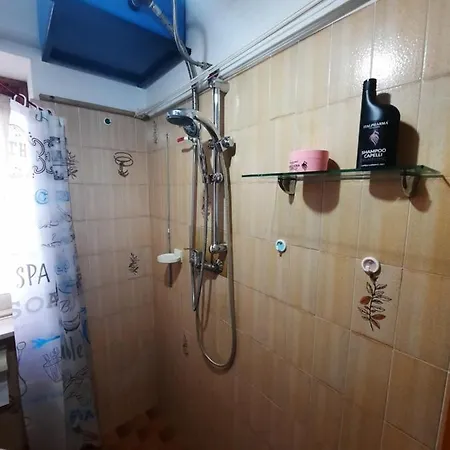 Cozy Apartment, Perfect Location! Scalea
